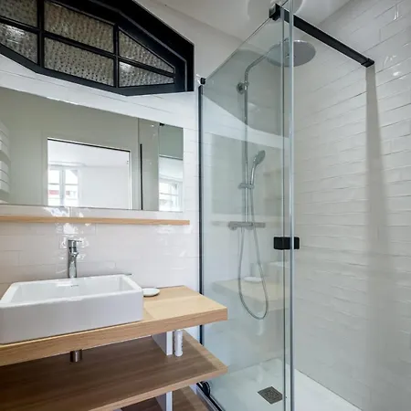Anaiak Keyweek With Sea View And Balcony In Biarritz