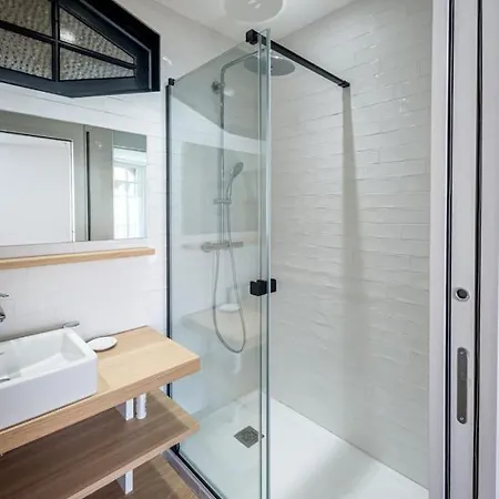 Anaiak Keyweek With Sea View And Balcony In * Biarritz